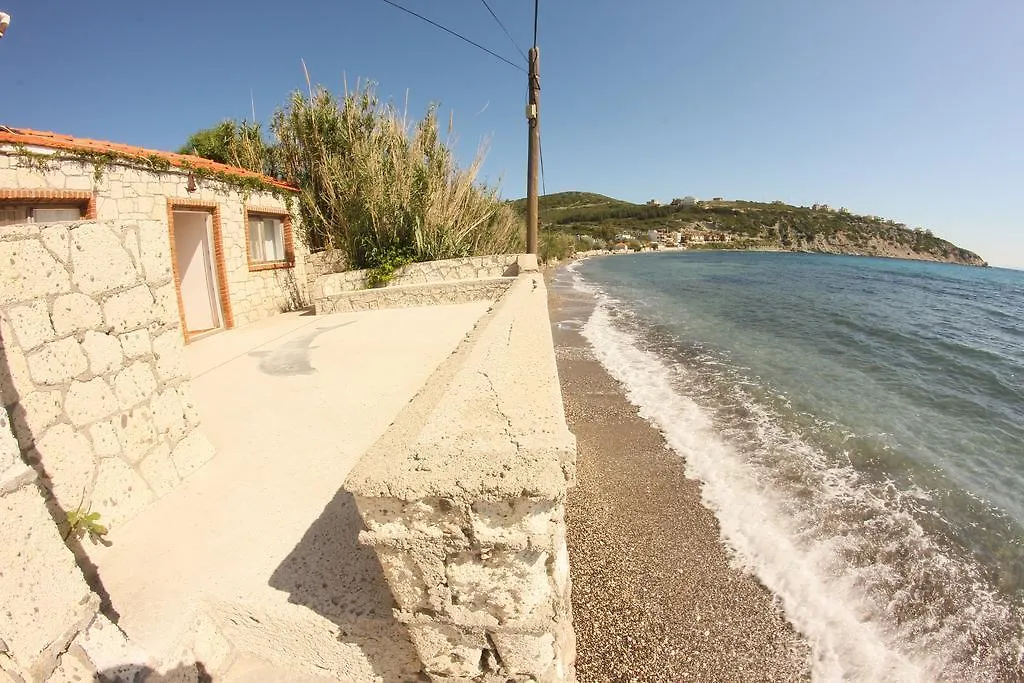 Ergin Pansiyon Karaburun Penzion