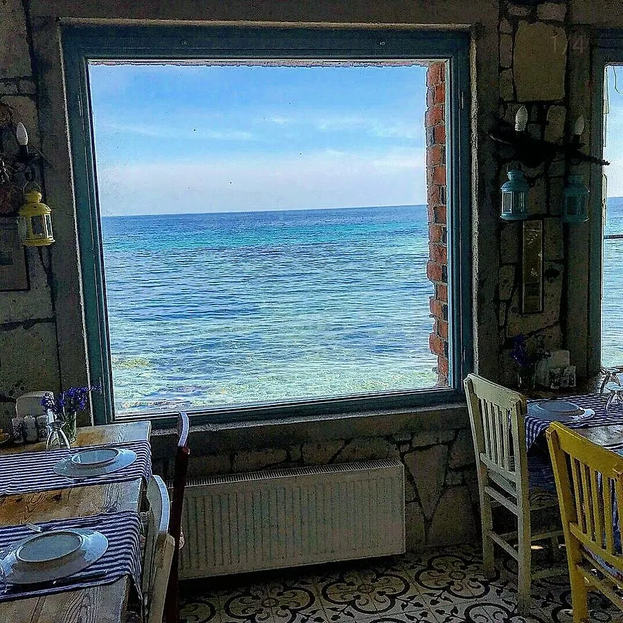 Penzion Ergin Pansiyon Karaburun Turecko
